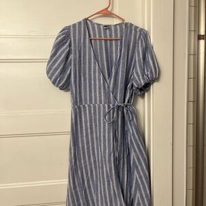 Old Navy Blue and White Striped Midi Dress